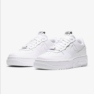 Nike Air Force 1 Pixel